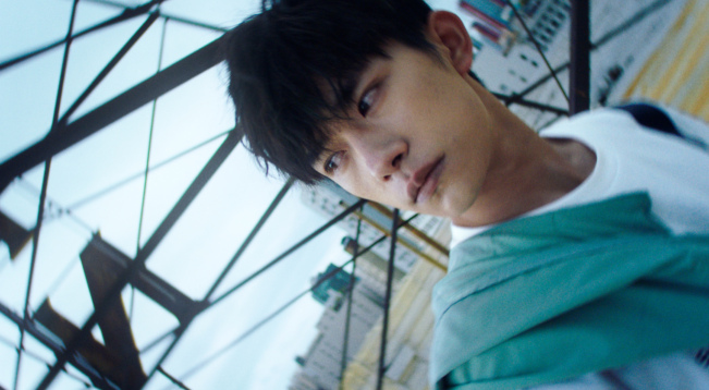 Adidas Neo – Live Restless